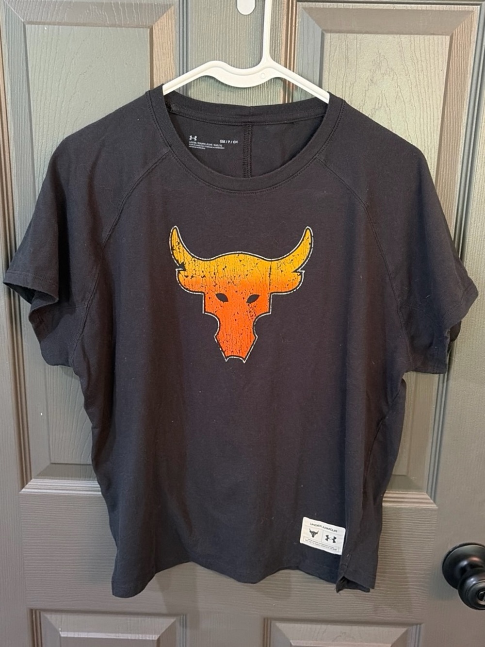 Under Armour Black T-Shirt with Orange Gradient Bull Graphic